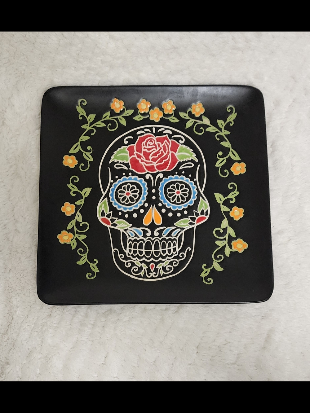 HALLOWEEN BLACK SUGAR SKULL SNACK PLATE SERVING PLATE-EMBOSSED COLORING! - Picture 2 of 6
